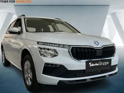 Weiß Neu 2025 Skoda Kamiq Essence SUV | 27.489 € (Etwas zu teuer)