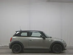 Grau Gebraucht 2020 Mini Cooper Kleinwagen | 10.980 € (Superpreis)