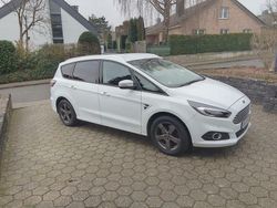Weiß Gebraucht 2019 Ford S-MAX Business Edition Van / Kleinbus | 14.000 € (Superpreis)