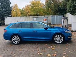 Blau Gebraucht 2021 Skoda Octavia Style Kombi | 18.600 € (Superpreis)