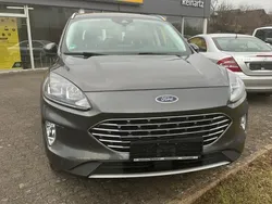 Grau Gebraucht 2021 Ford Kuga Titanium SUV | 24.000 € (Guter Preis)