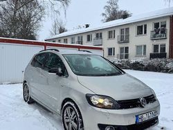 Grau Gebraucht 2012 VW Golf Plus Cross Van / Kleinbus | 6.800 € (Fairer Preis)