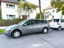 Grau Gebraucht 2003 Renault Mégane II Dynamique Limousine | 590 € (Guter Preis)