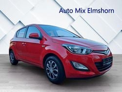Rot Gebraucht 2013 Hyundai i20 Edition Limousine | 5.500 € (Etwas zu teuer)