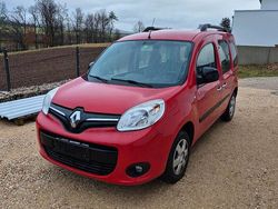 Rot Gebraucht 2014 Renault Kangoo Happy Family Van / Kleinbus | 6.100 € (Fairer Preis)