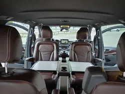 Schwarz Gebraucht 2014 Mercedes V250 Edition 1 Van / Kleinbus | 32.500 € (Etwas zu teuer)