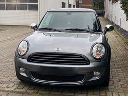 Grau Gebraucht 2009 Mini Cooper Kleinwagen | 2.000 € (Guter Preis)