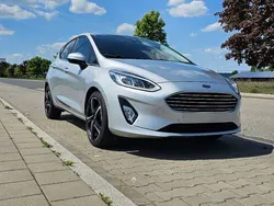 Silber Gebraucht 2017 Ford Fiesta Titanium Kleinwagen | 10.299 € (Guter Preis)