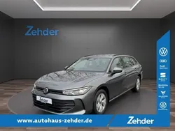 Diabasgrau metallic Gebraucht 2025 VW Passat Kombi | 34.903 €