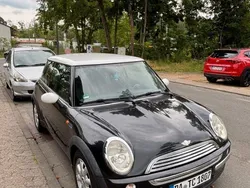 Schwarz Gebraucht 2003 Mini Cooper Kleinwagen | 2.200 € (Fairer Preis)