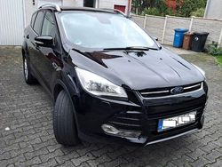 Schwarz Gebraucht 2016 Ford Kuga Titanium SUV | 10.500 € (Superpreis)