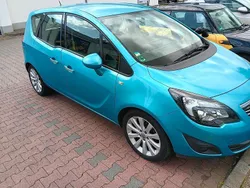 Blau Gebraucht 2011 Opel Meriva Innovation Van / Kleinbus | 6.890 € (Etwas zu teuer)