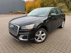 Schwarz Gebraucht 2017 Audi Q2 Sport SUV | 10.500 € (Guter Preis)