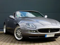 Grigio alfieri Gebraucht 2004 Maserati Spyder Cabrio | 34.900 € (Superpreis)