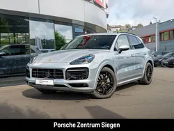 Silber Gebraucht 2020 Porsche Cayenne S SUV | 84.900 €