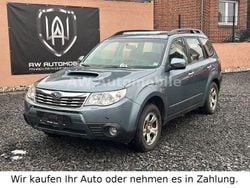 Grün Gebraucht 2012 Subaru Forester Exclusive+ SUV | 1.700 €