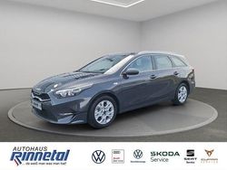 Penta metallic Gebraucht 2025 Kia Ceed Sportswagon Vision Kombi | 24.480 € (Guter Preis)