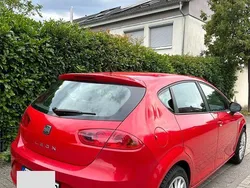 Rot Gebraucht 2011 Seat Leon Limousine | 4.200 € (Fairer Preis)