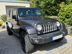 Grau Gebraucht 2018 Jeep Wrangler Sahara SUV | 44.100 € (Fairer Preis)