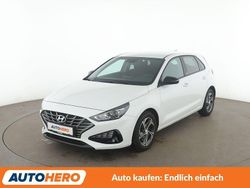 Weiß Gebraucht 2022 Hyundai i30 Edition 30+ Limousine | 18.750 € (Fairer Preis)