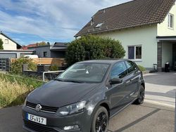 Grau Gebraucht 2014 VW Polo Trendline Kleinwagen | 4.400 € (Fairer Preis)