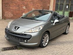 Grau Gebraucht 2008 Peugeot 207 CC Roland Garros Cabrio | 1.499 € (Fairer Preis)