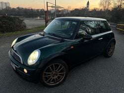 Grün Gebraucht 2006 Mini ONE Kleinwagen | 3.200 € (Fairer Preis)