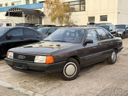 Schwarz Gebraucht 1983 Audi 100 Limousine | 5.990 €
