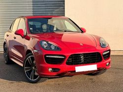 Rot Gebraucht 2013 Porsche Cayenne GTS Chrono SUV | 19.500 €
