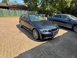 Blau Gebraucht 2006 BMW 318 Limousine | 4.900 €