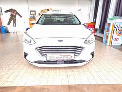 Weiß Gebraucht 2019 Ford Focus Cool & Connect Limousine | 11.980 € (Etwas zu teuer)