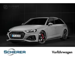 Grau Gebraucht 2025 Audi RS4 Sport Kombi | 104.444 €