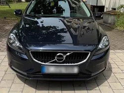 Blau Gebraucht 2016 Volvo V40 Kombi | 14.400 € (Fairer Preis)
