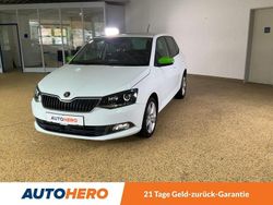 Weiß Gebraucht 2016 Skoda Fabia Joy Kleinwagen | 7.690 € (Guter Preis)