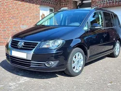 Schwarz Gebraucht 2010 VW Touran Freestyle Van / Kleinbus | 6.800 €