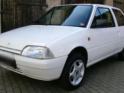 Weiß Gebraucht 1993 Citroën AX Kleinwagen | 4.500 €