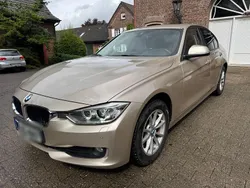 Gold Gebraucht 2014 BMW 320 Limousine | 10.999 € (Guter Preis)