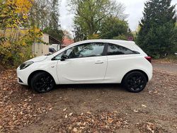 Weiß Gebraucht 2017 Opel Corsa Edition Kleinwagen | 7.000 € (Fairer Preis)