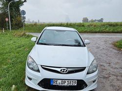 Weiß Gebraucht 2010 Hyundai i30 Classic Limousine | 2.900 € (Fairer Preis)