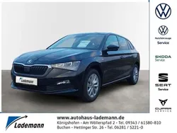 Schwarz Gebraucht 2023 Skoda Scala Ambition Kleinwagen | 20.729 € (Guter Preis)