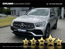Mojavesilber Gebraucht 2021 Mercedes GLC300e AMG SUV | 38.930 € (Fairer Preis)
