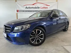 Blau Gebraucht 2020 Mercedes C220 Avantgarde Limousine | 19.490 € (Guter Preis)