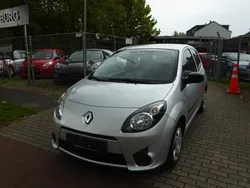 Grau Gebraucht 2011 Renault Twingo Authentique Kleinwagen | 1.990 € (Guter Preis)