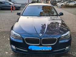 Blau Gebraucht 2011 BMW 520 Kombi | 6.900 € (Guter Preis)