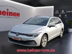 Silber Gebraucht 2023 VW Golf VIII Life Kombi | 24.709 € (Guter Preis)