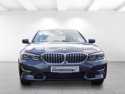 Mineralgrau metallic Gebraucht 2021 BMW 320 Sport Line Limousine | 27.508 € (Guter Preis)