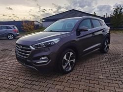 Braun Gebraucht 2016 Hyundai Tucson SUV | 13.995 € (Fairer Preis)