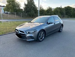 Grau Gebraucht 2019 Mercedes A180 Progressive Limousine | 20.999 € (Guter Preis)