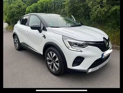 Weiß Gebraucht 2020 Renault Captur Collection SUV | 13.700 € (Fairer Preis)
