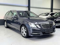 Grau Gebraucht 2011 Mercedes E350 Avantgarde Kombi | 4.990 € (Superpreis)